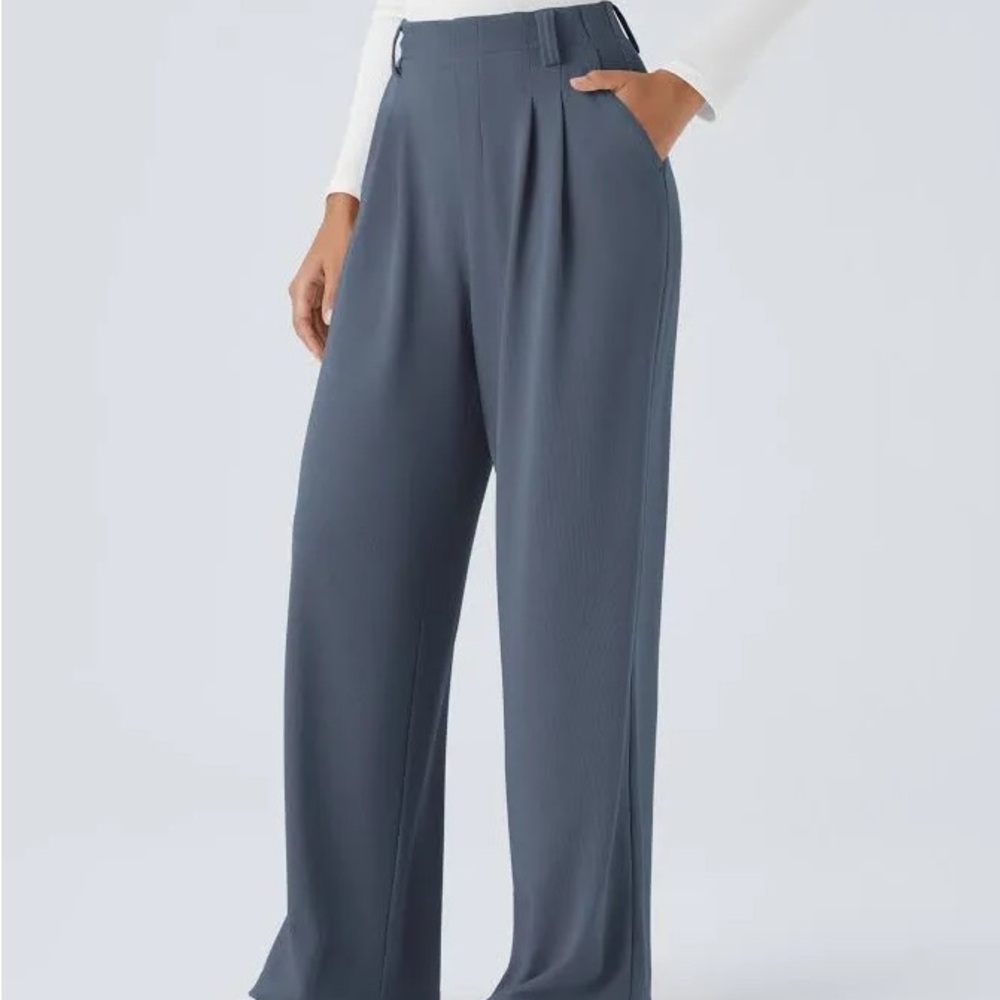 HALARA Light Blue Pleated Trousers